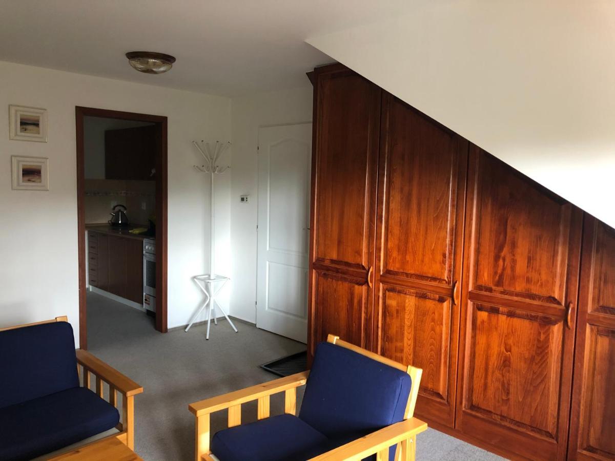 Mala Svata Hora - Penzion & Restaurace Mnisek pod Brdy Luaran gambar