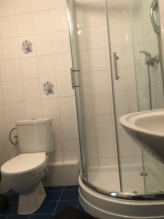Mala Svata Hora - Penzion & Restaurace Mnisek pod Brdy Luaran gambar
